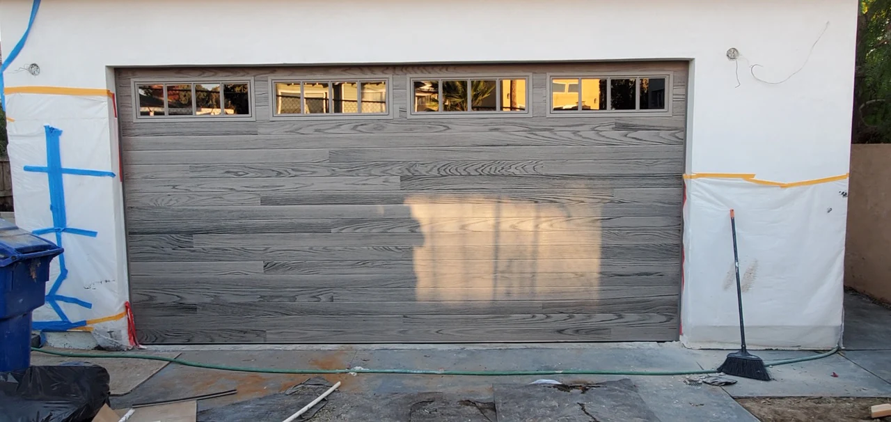Cleo - Horizontal Grooves and Texture Steel Garage Door Modern Design - Image 34