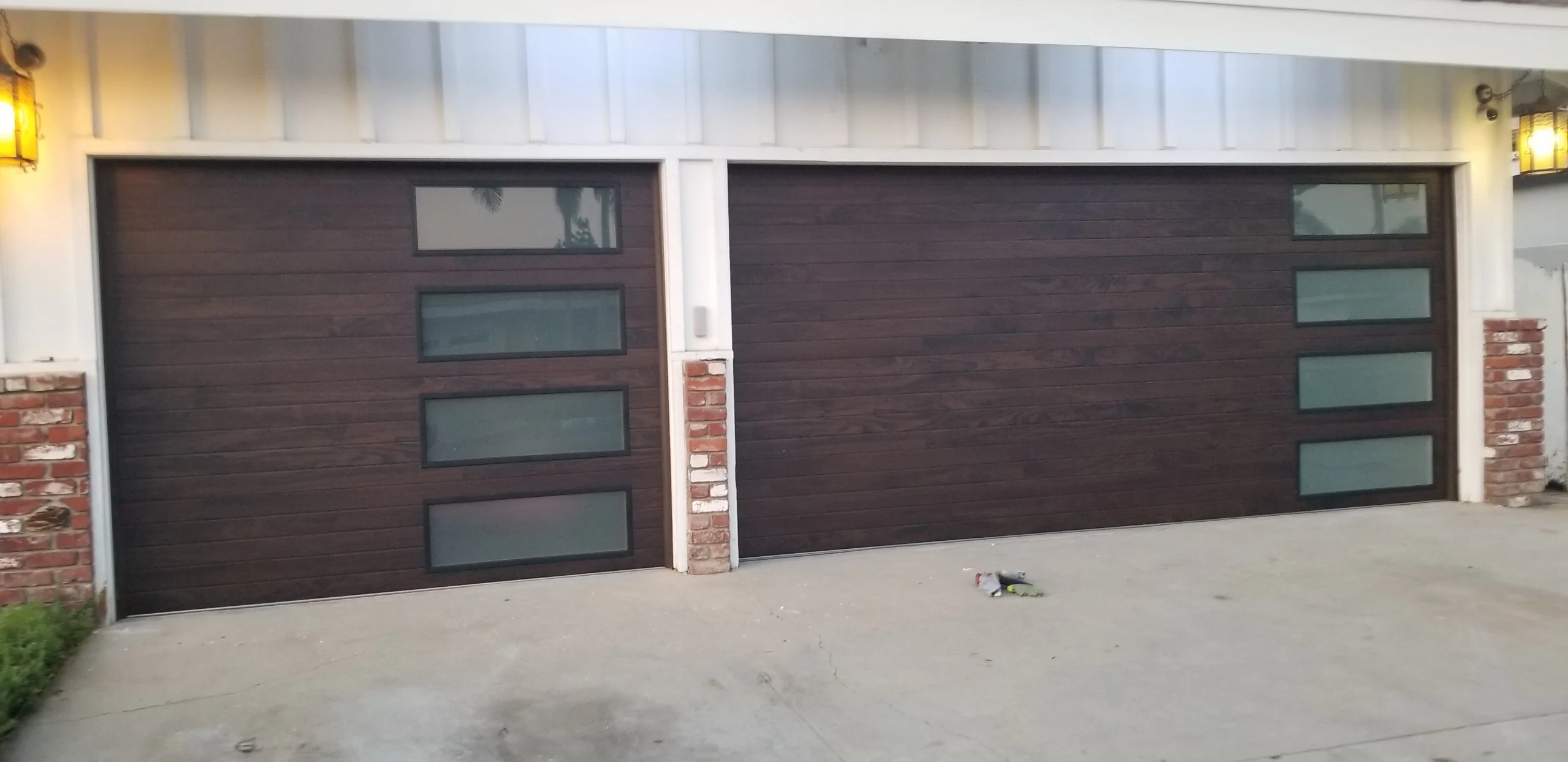 Cleo - Horizontal Grooves and Texture Steel Garage Door Modern Design - Image 35