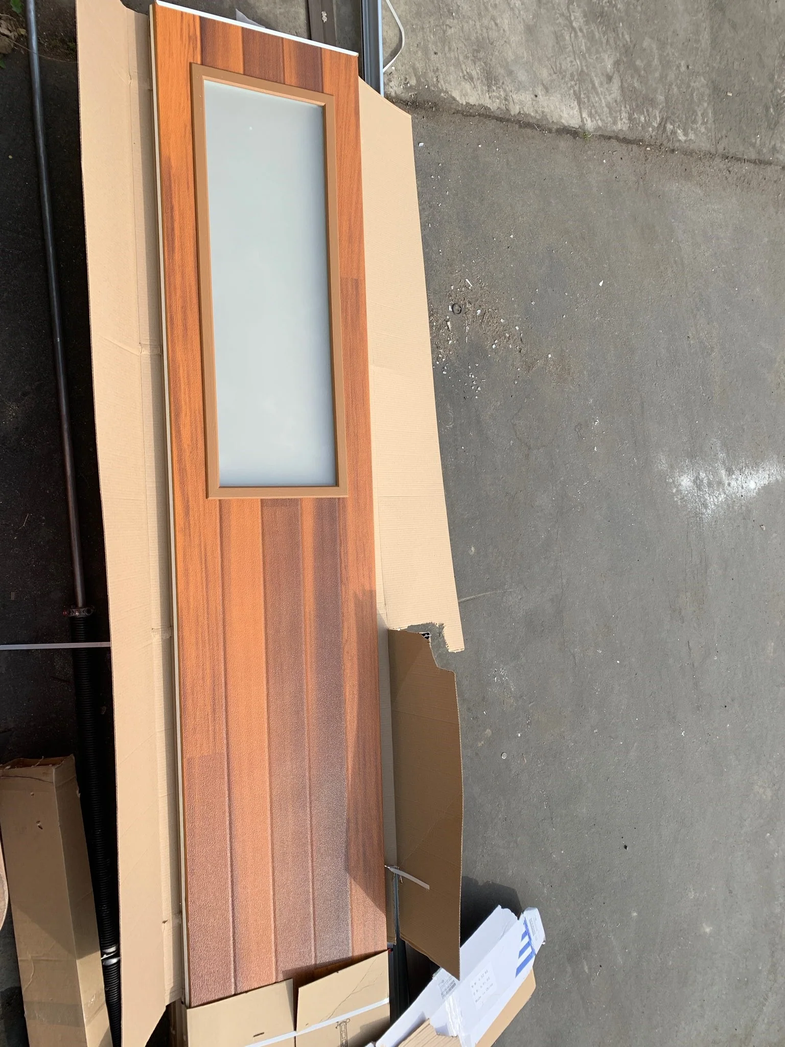 Cleo - Horizontal Grooves and Texture Steel Garage Door Modern Design - Image 8