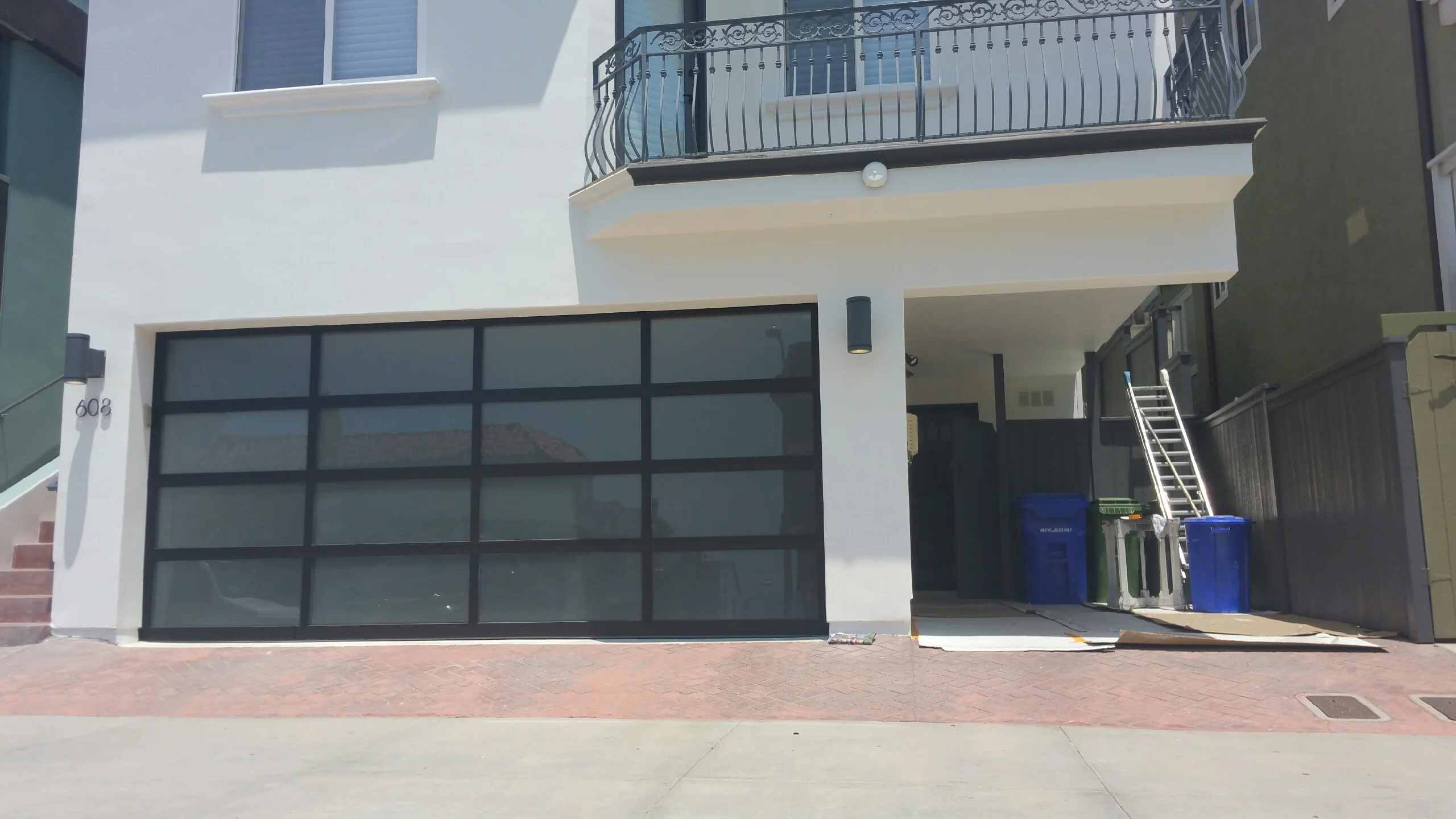 Contemporary Black Aluminum & White Laminate (Privacy) Glass Garage Door - Image 8