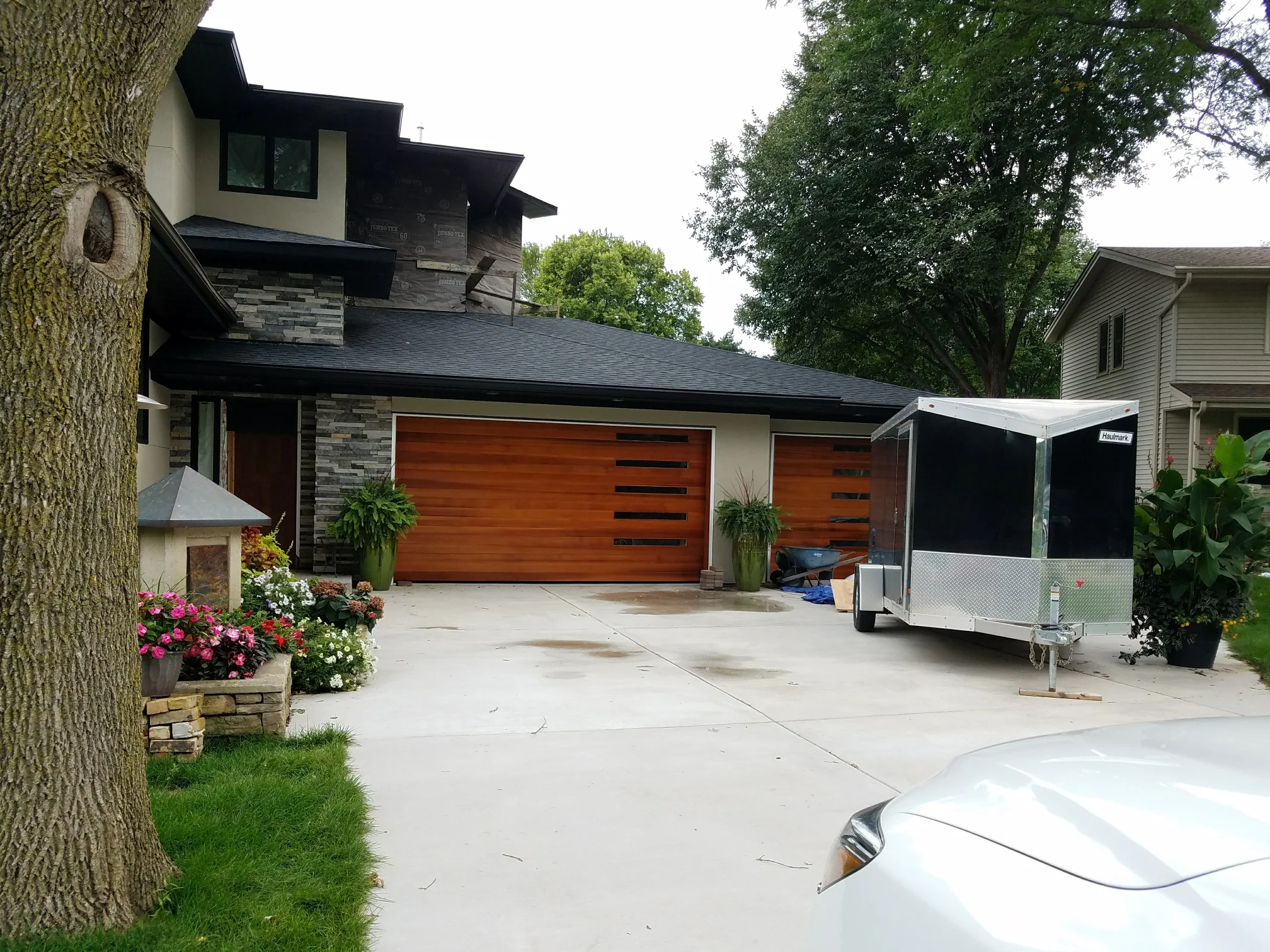 Emilio - Modern Style Custom Wood Garage Door - Image 8