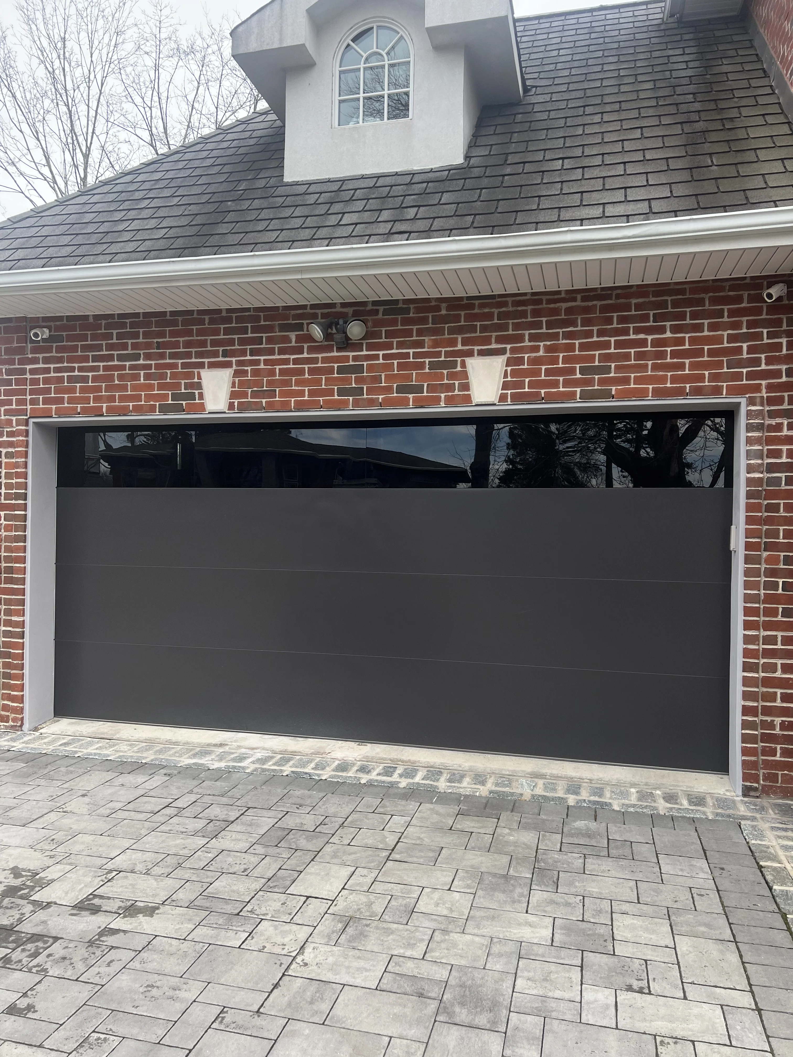 Infinity - Flush Panel Smooth Steel Garage Door with Horizontal Modern Glass Modern Design - Image 13